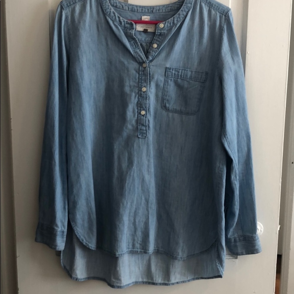 Loft chambray shirt
